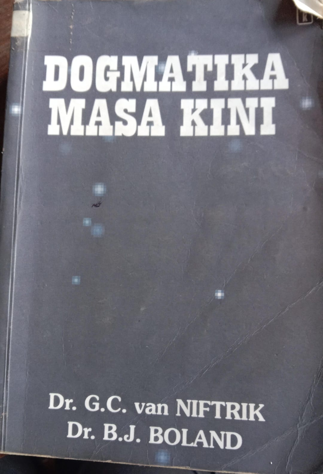 Cover buku Dogmatika Masa Kini