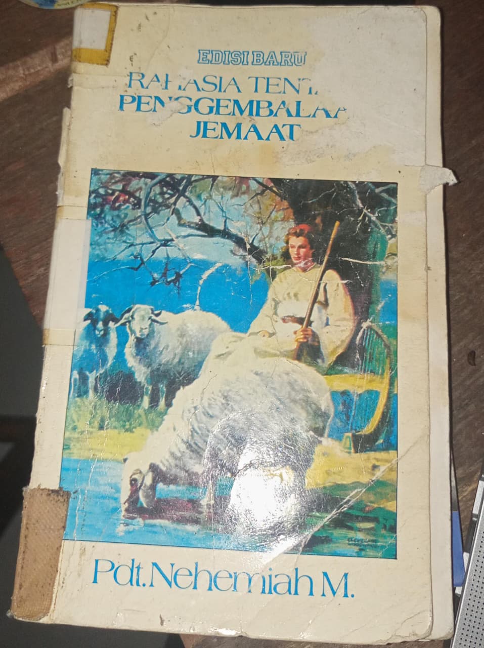 Cover buku RAHASIA TENTANG PENGEMBALAAN JEMAAT