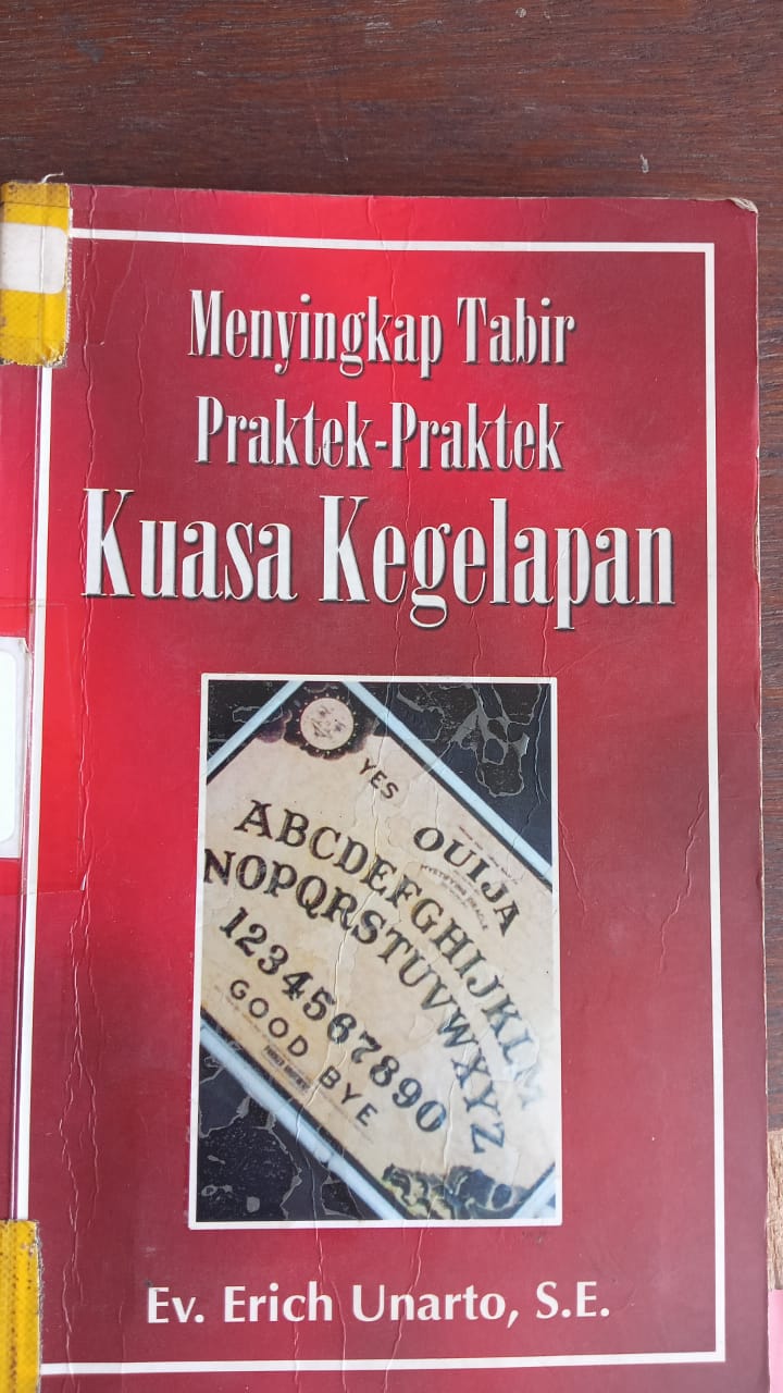Cover buku Menyingkap tabir praktek-praktek Kuasa Kegelapan