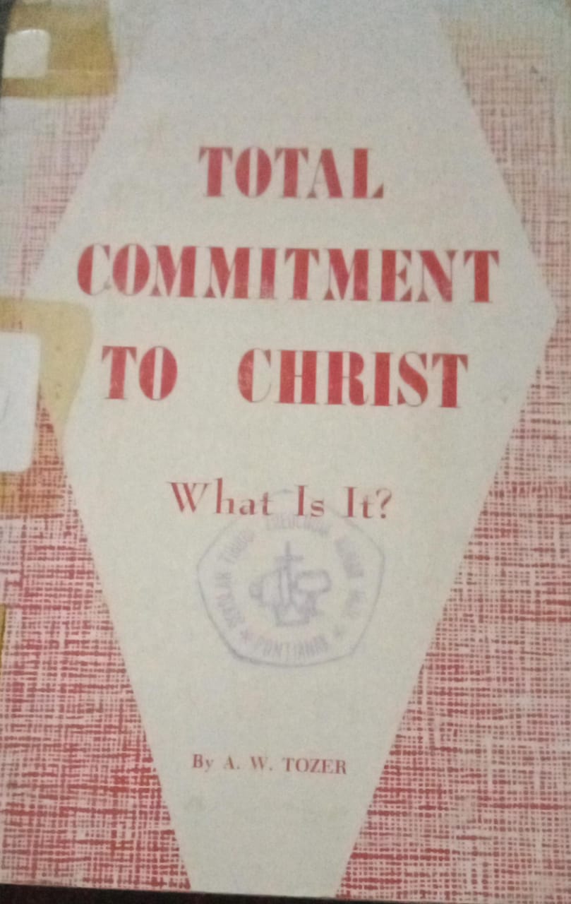 Cover buku TOTAL COMMITMENT TO CHRIST