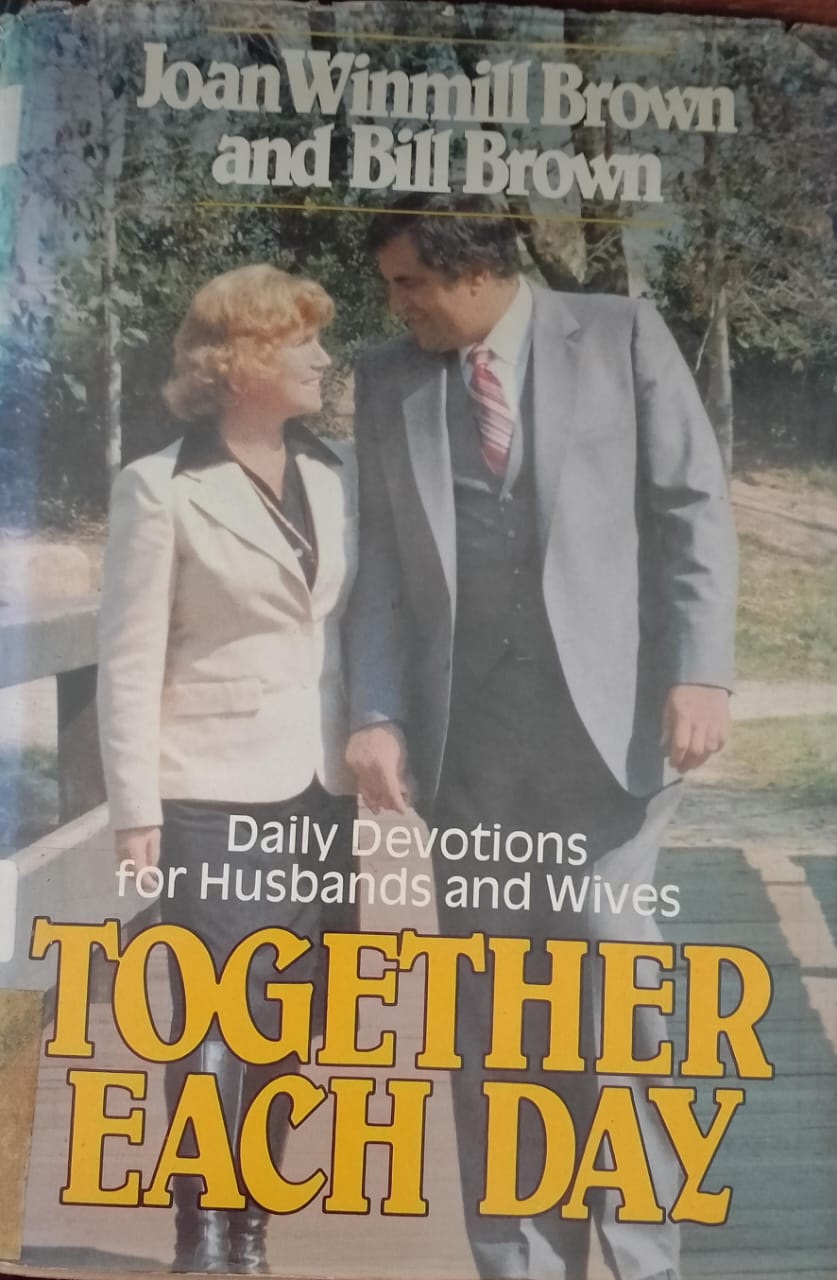 Cover buku TOGETHER EACH DAY