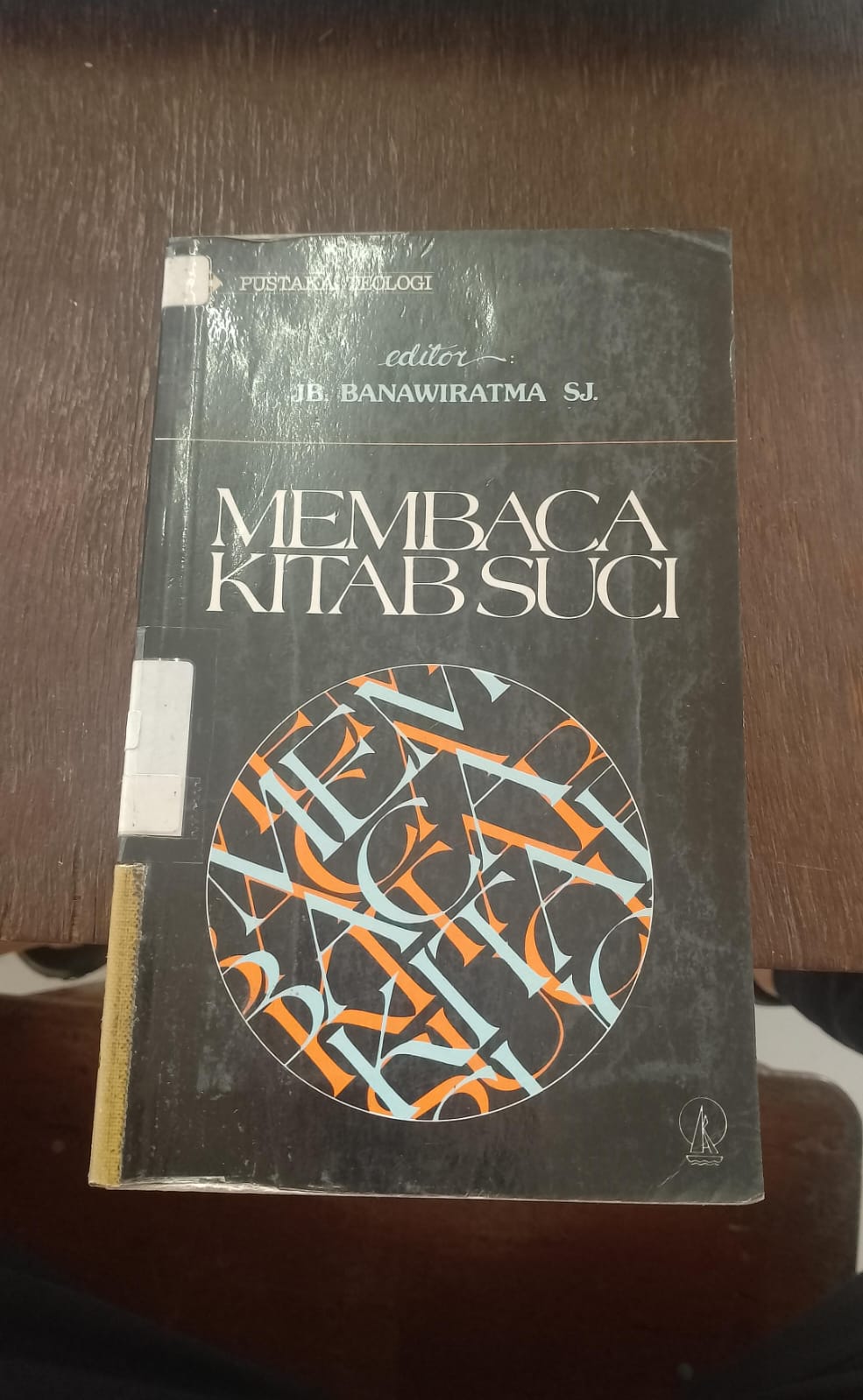 Cover buku MEMBACA KITAB SUCI