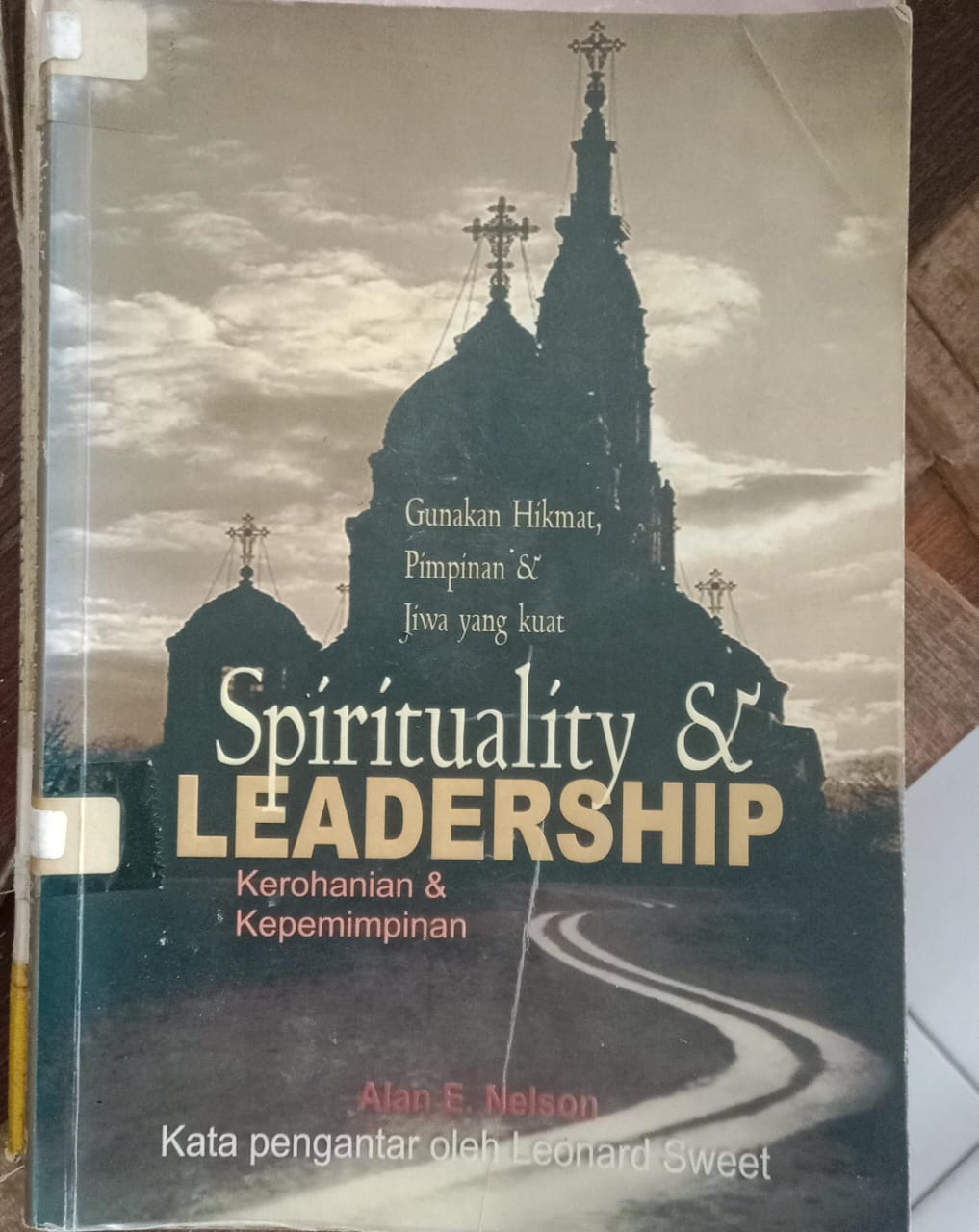 Cover buku Spritualitas Dan Leadership