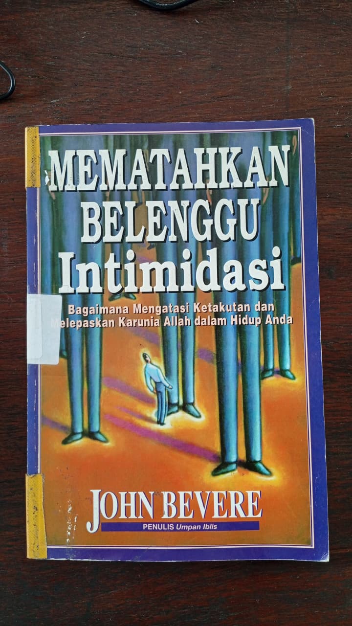 Cover buku Mematahkan Belenggu Intimidasi