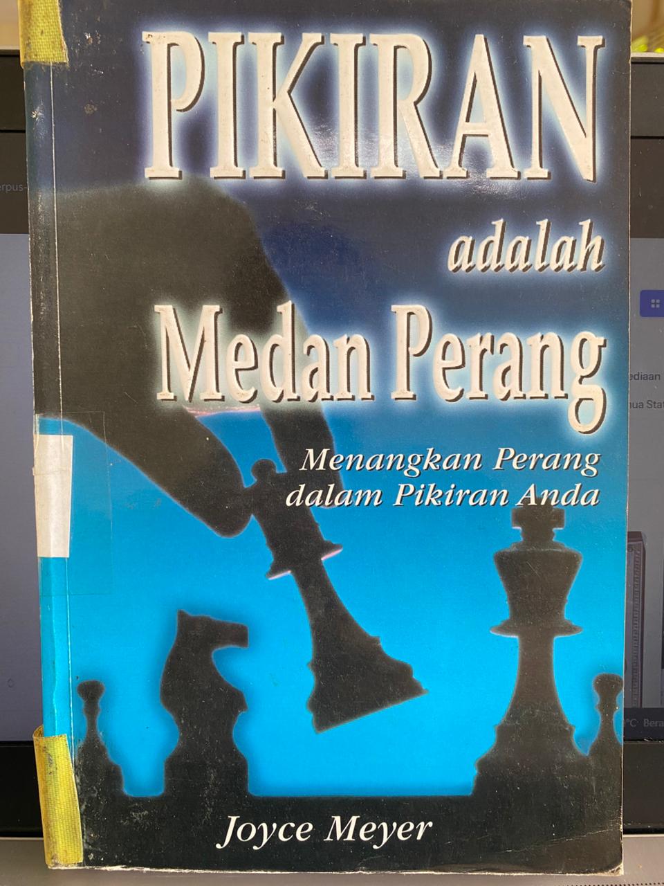 Cover buku Pikiran Adalah Medan Perang