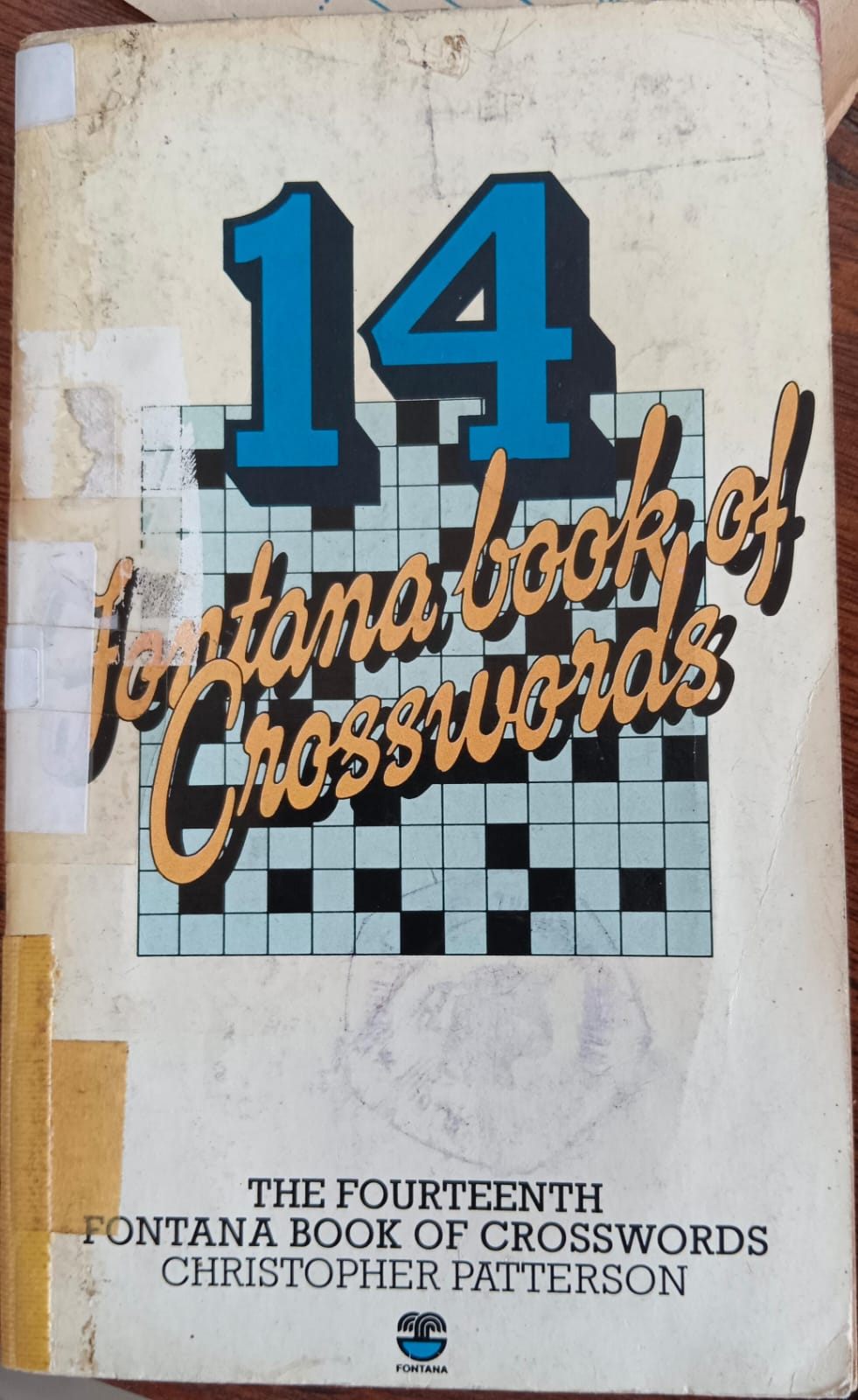 Cover buku The Fourteenth Fontana Book of Crosswords