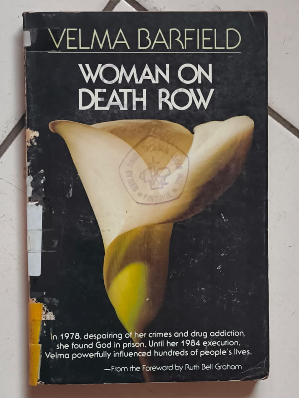 Cover buku WOMAN ON DEATH ROW