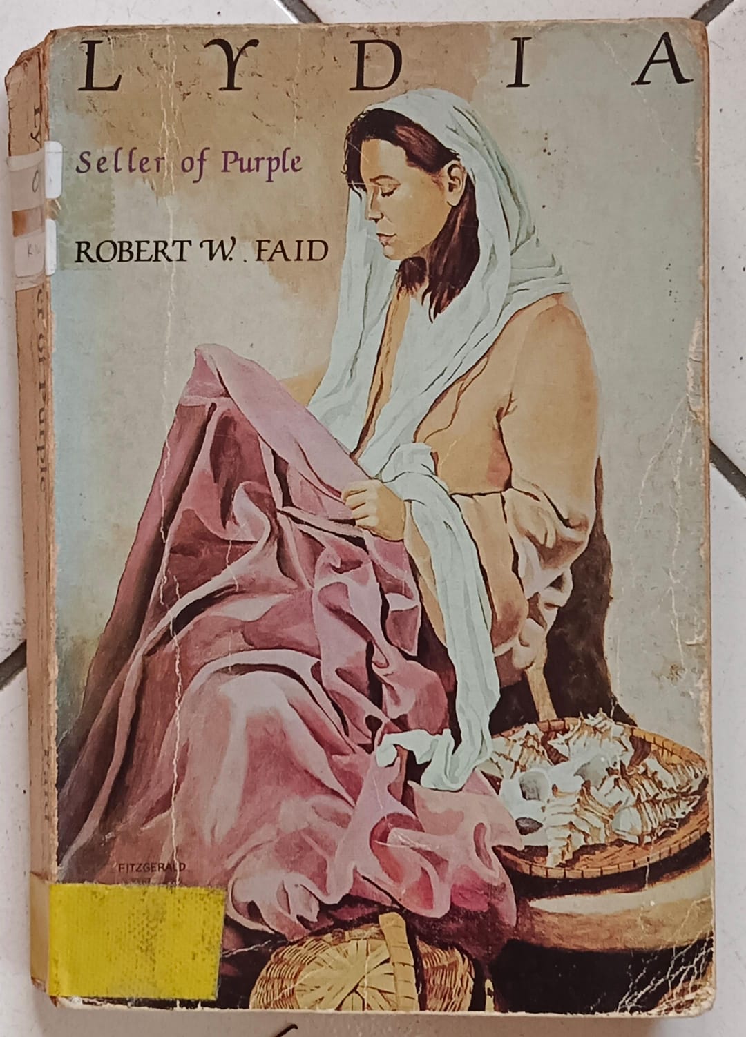 Cover buku LYDIA Seller of Purple
