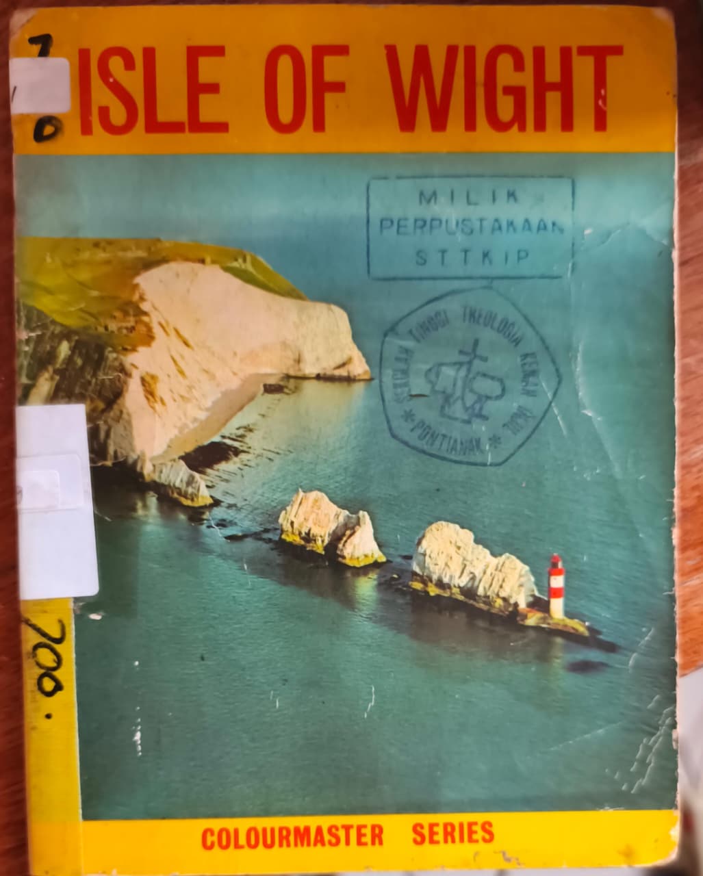 Cover buku ISLE OF WIGHT